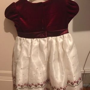 Girls dress